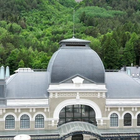 Wifi Como En Tu Casa Canfranc Estacion Eksteriør bilde